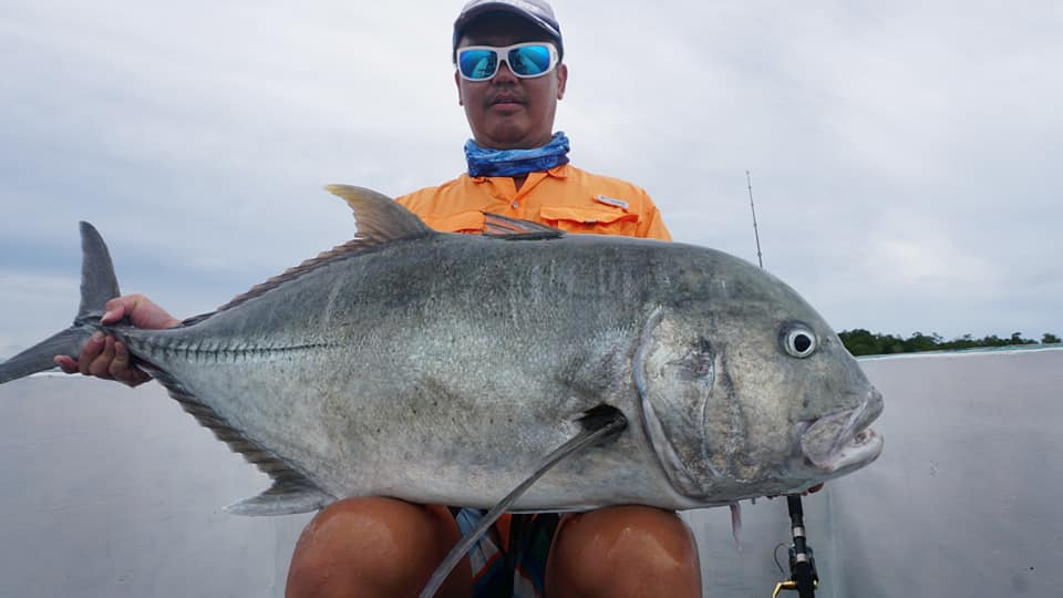 Neomi Fishing Cruise